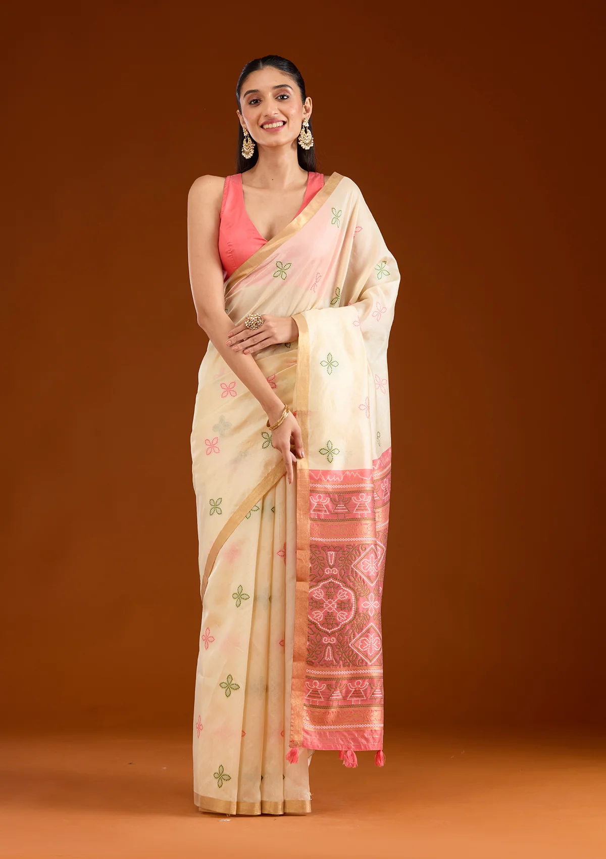 koskii-cream-zariwork-tissue-designer-saree-saus0042729_cream_1_1.webp Cream Zariwork Tissue Saree - Image 1